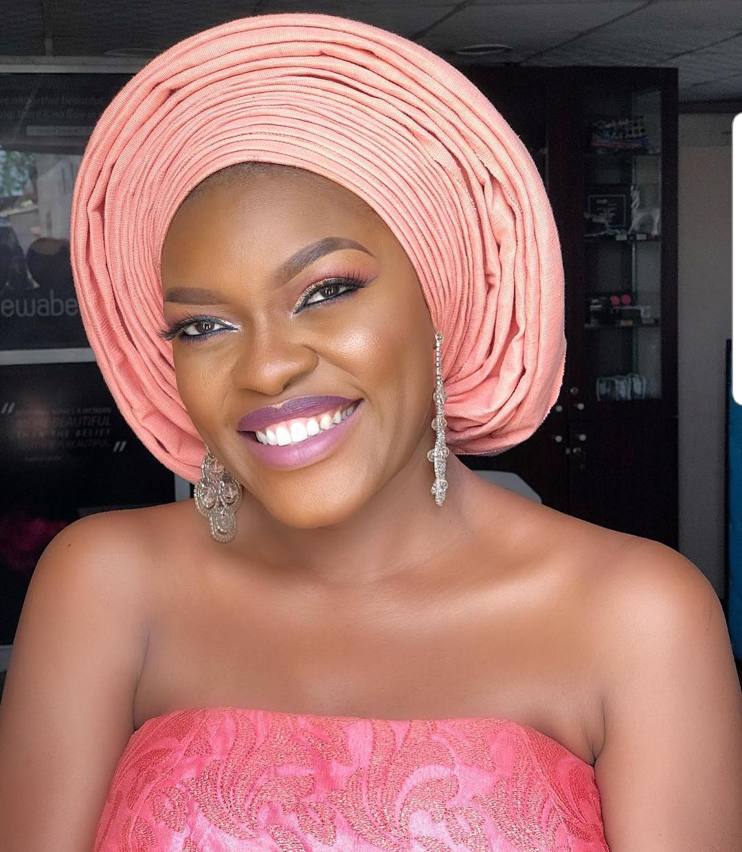 4c3aa516-0a83-480e-9a83-57ee2f068995